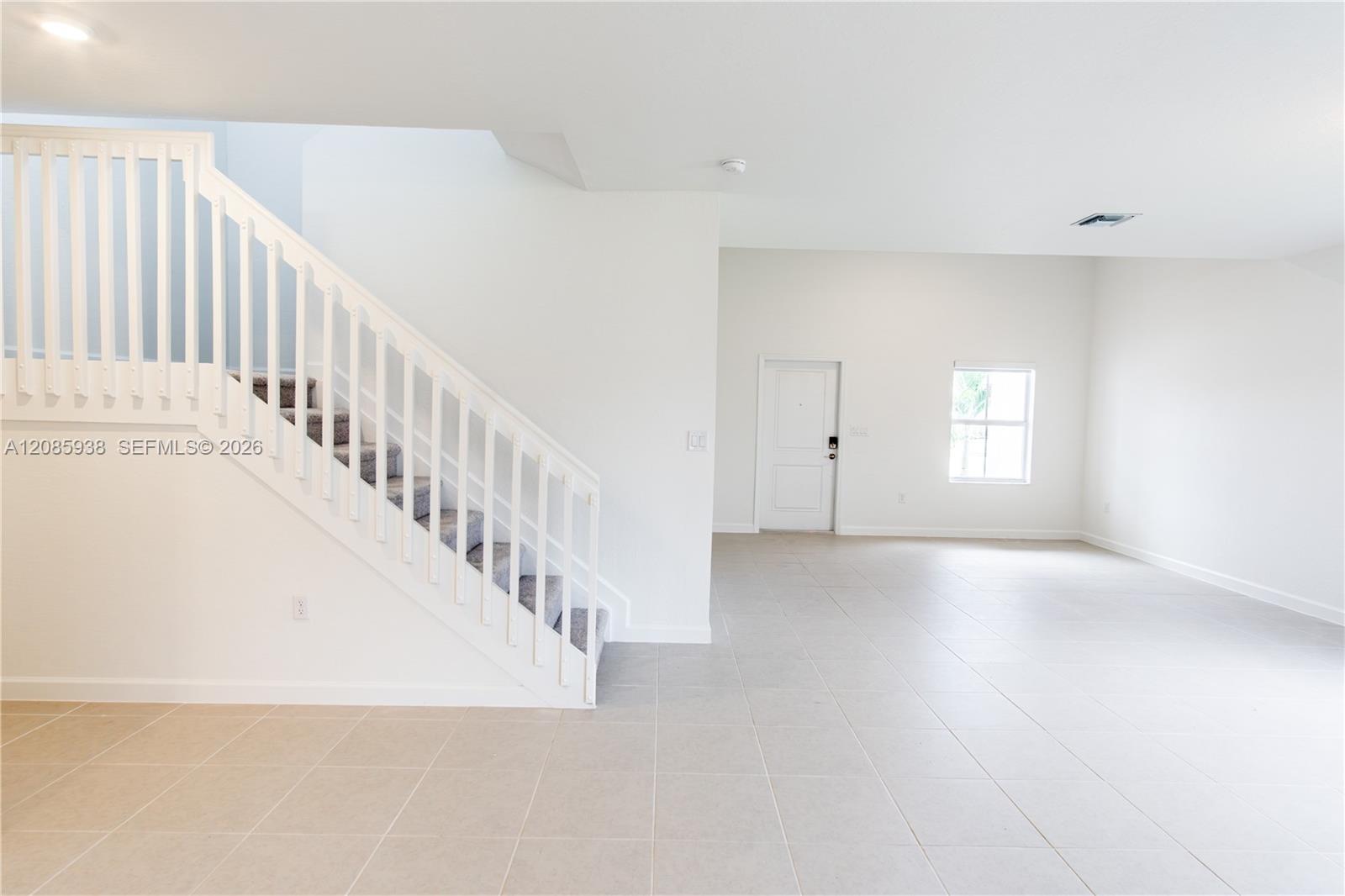 2996 SE 25th Terrace