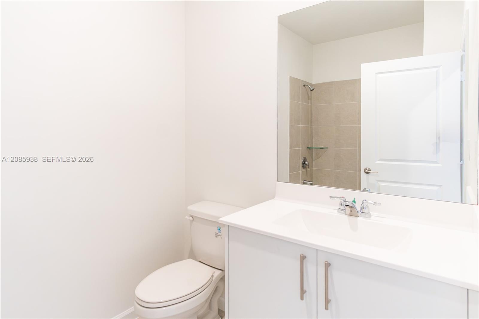 2996 SE 25th Terrace