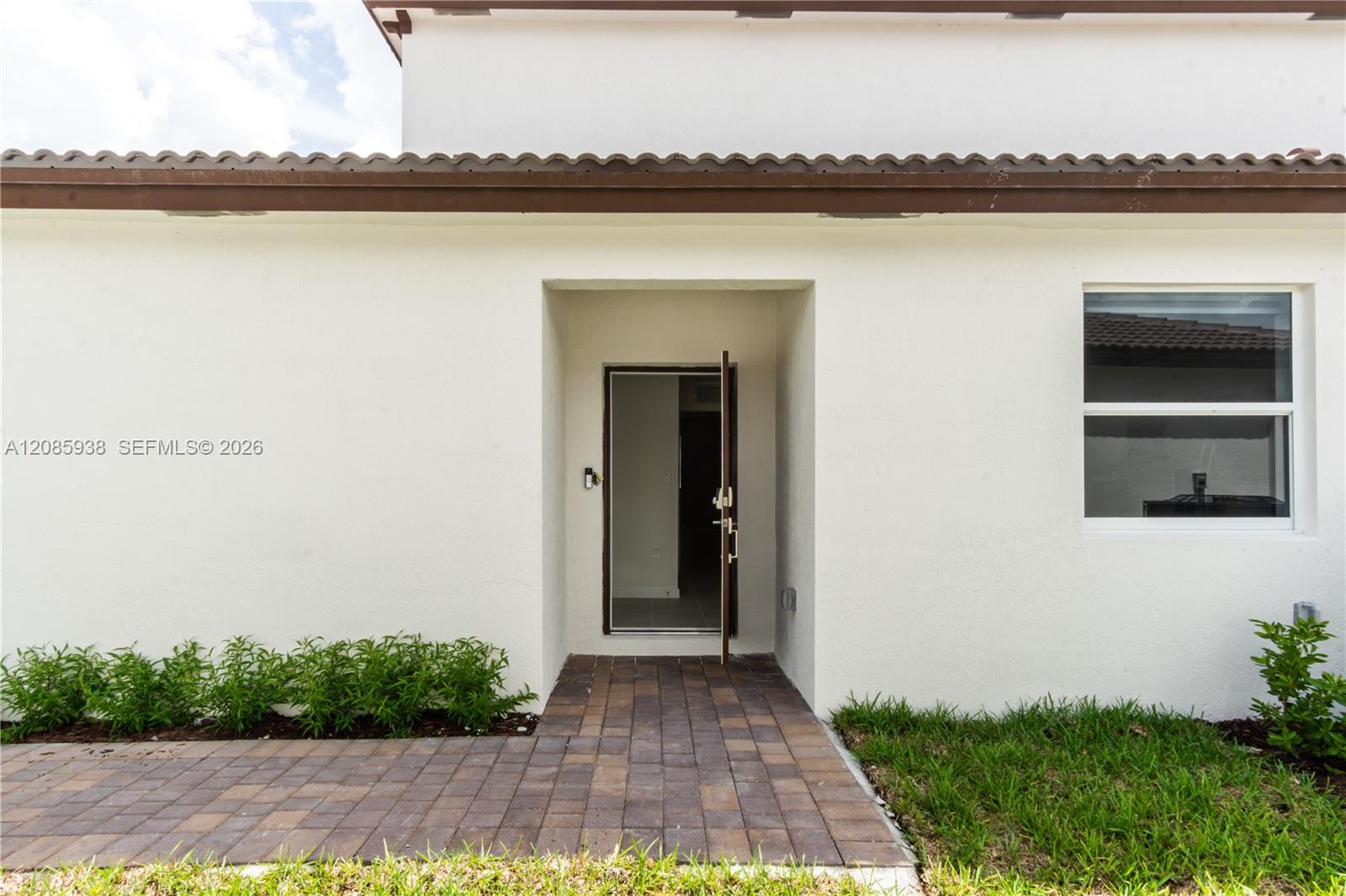 2996 SE 25th Terrace
