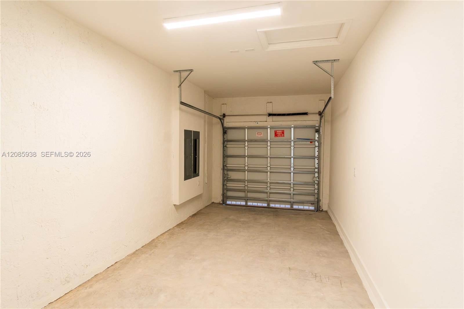 2996 SE 25th Terrace