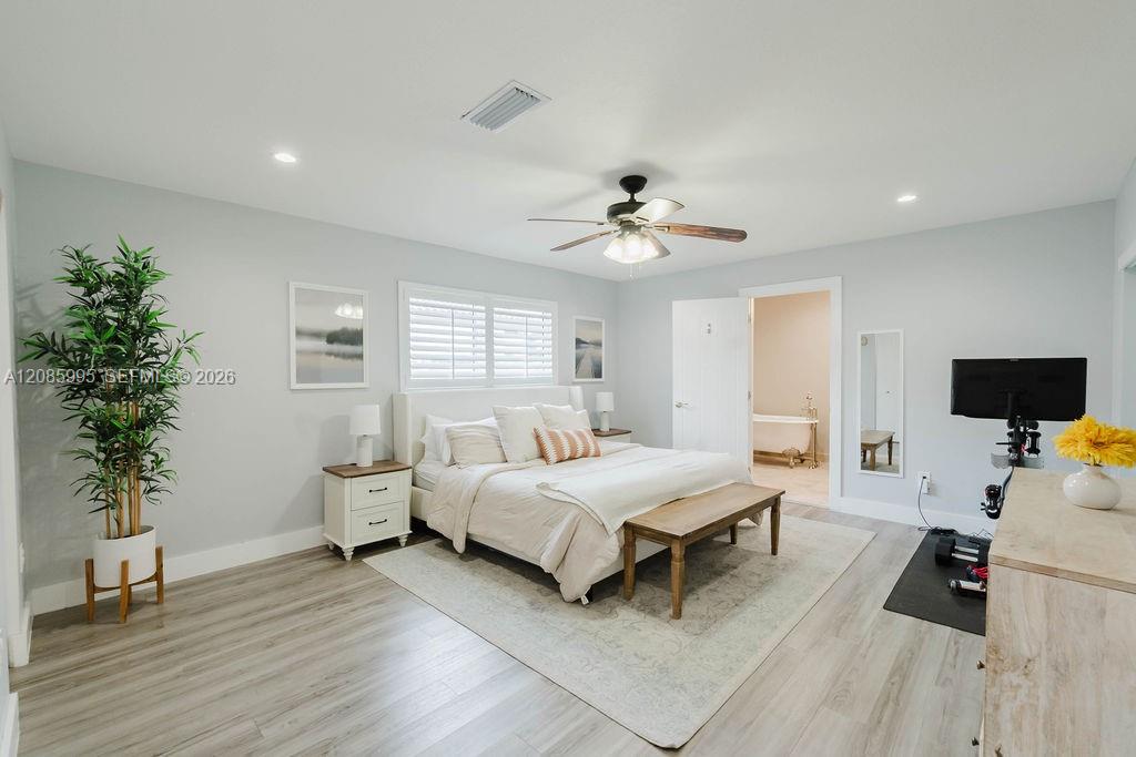 1732 SW 103rd Place
