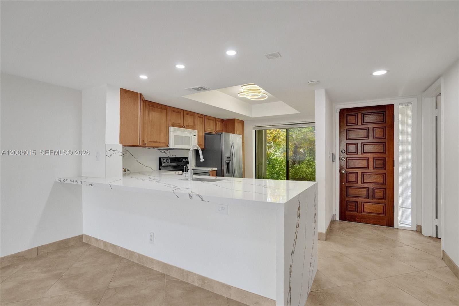 2689 NE 165th Street