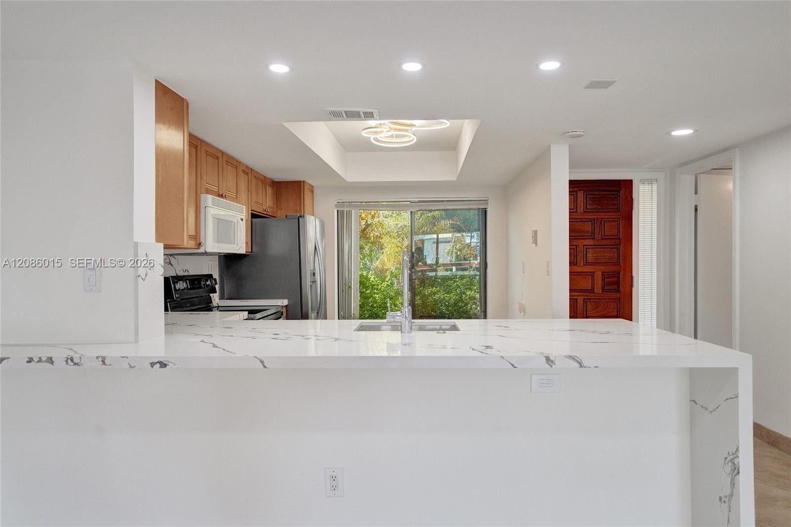 2689 NE 165th Street