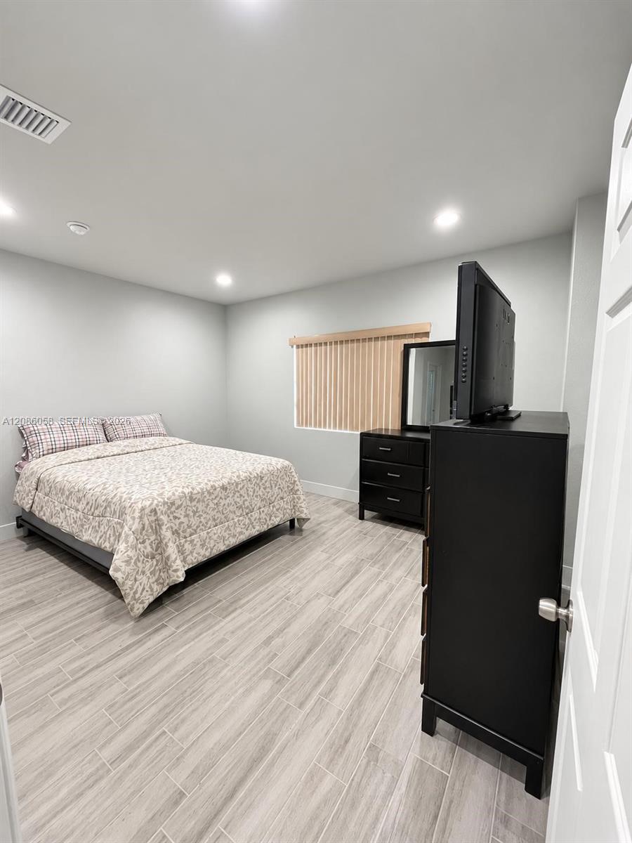 4420 NW 30th Avenue