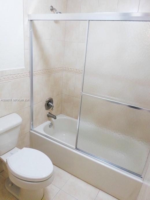 6960 Miami Gardens Drive