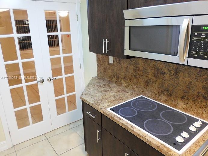 6960 Miami Gardens Drive
