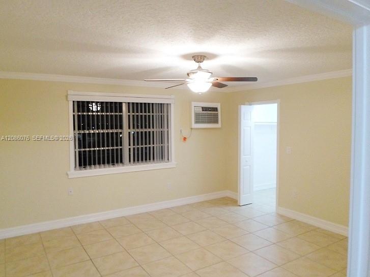 6960 Miami Gardens Drive