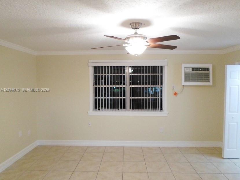 6960 Miami Gardens Drive