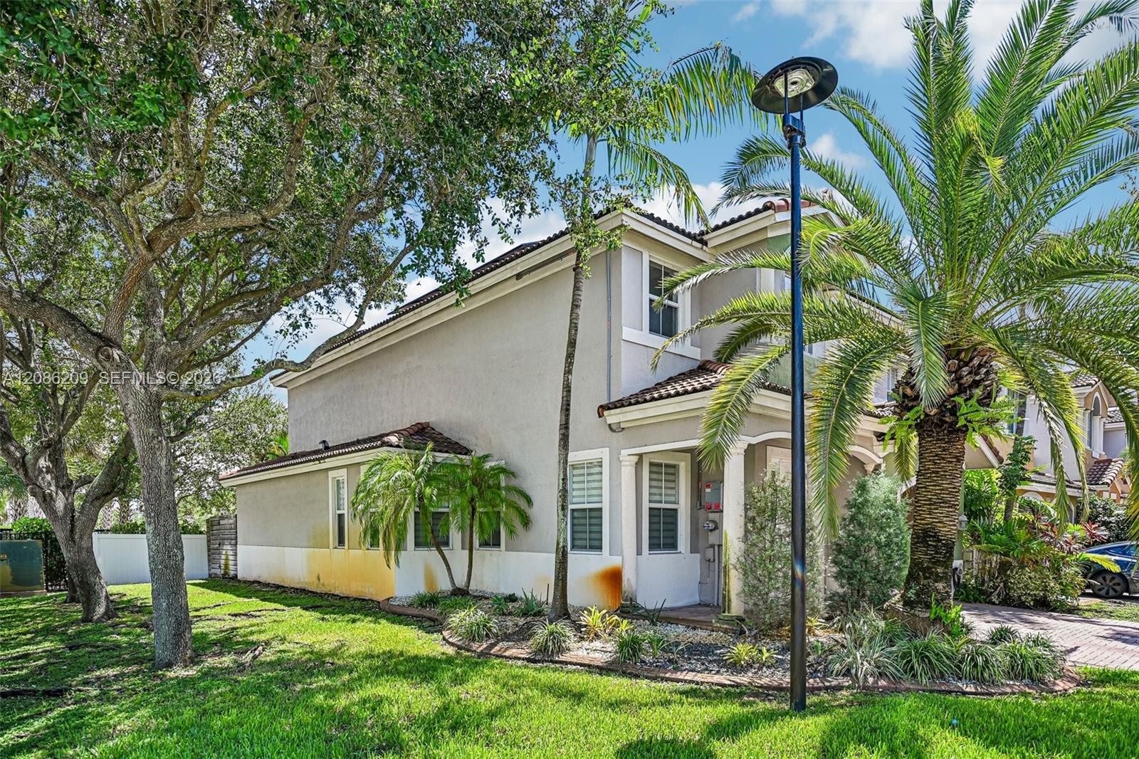 8175 NW 114th Place