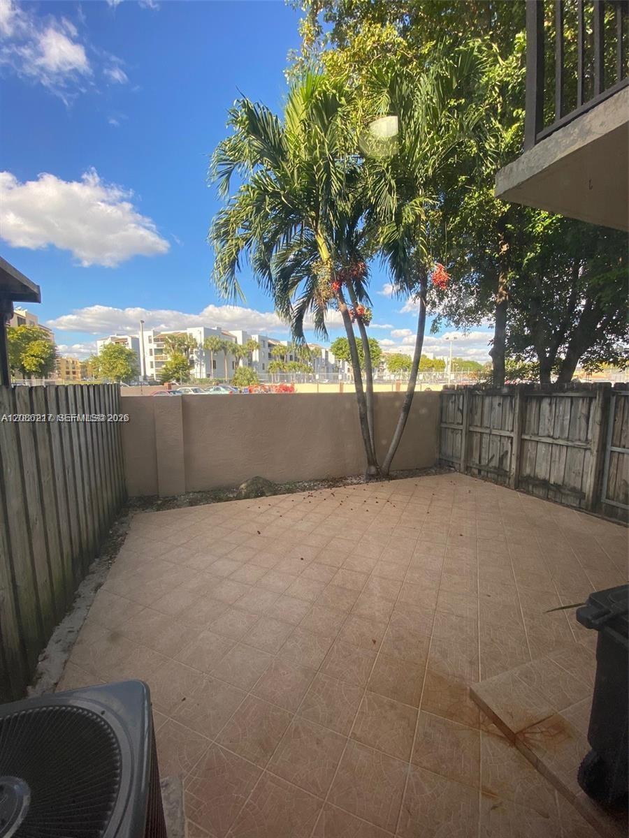 12241 SW 16th Terrace
