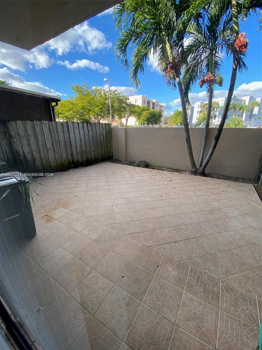 12241 SW 16th Terrace