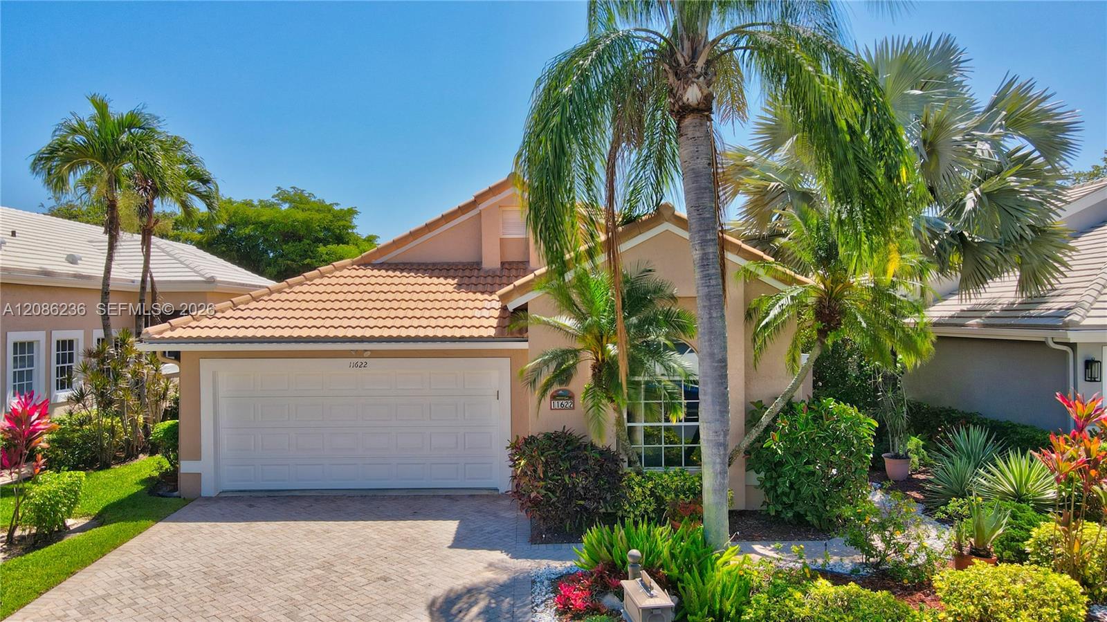 11622 Creekside Drive gallery image #1