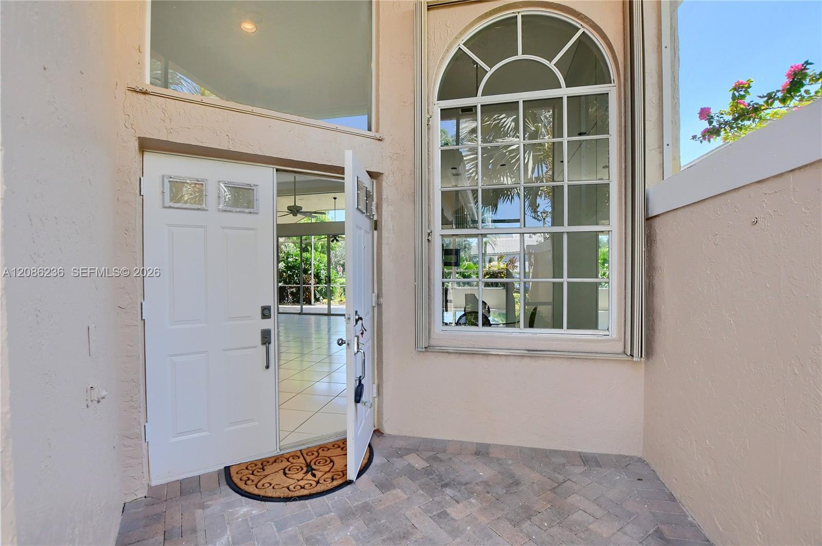 11622 Creekside Drive gallery image #10