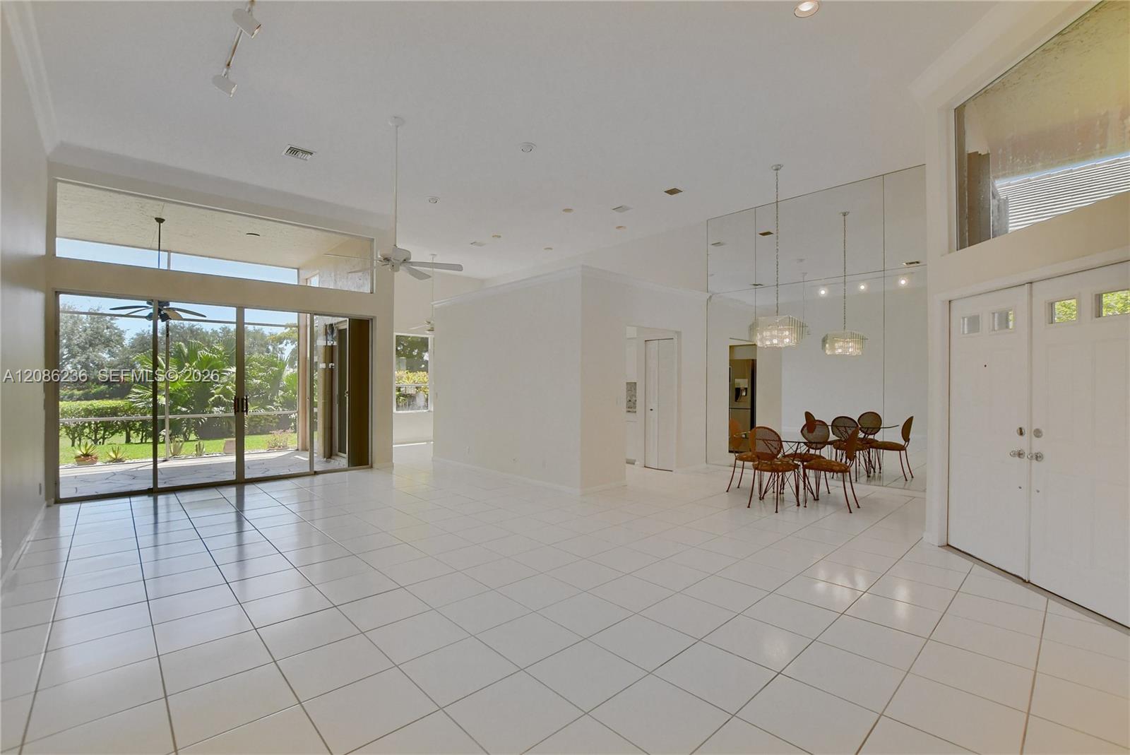 11622 Creekside Drive gallery image #14