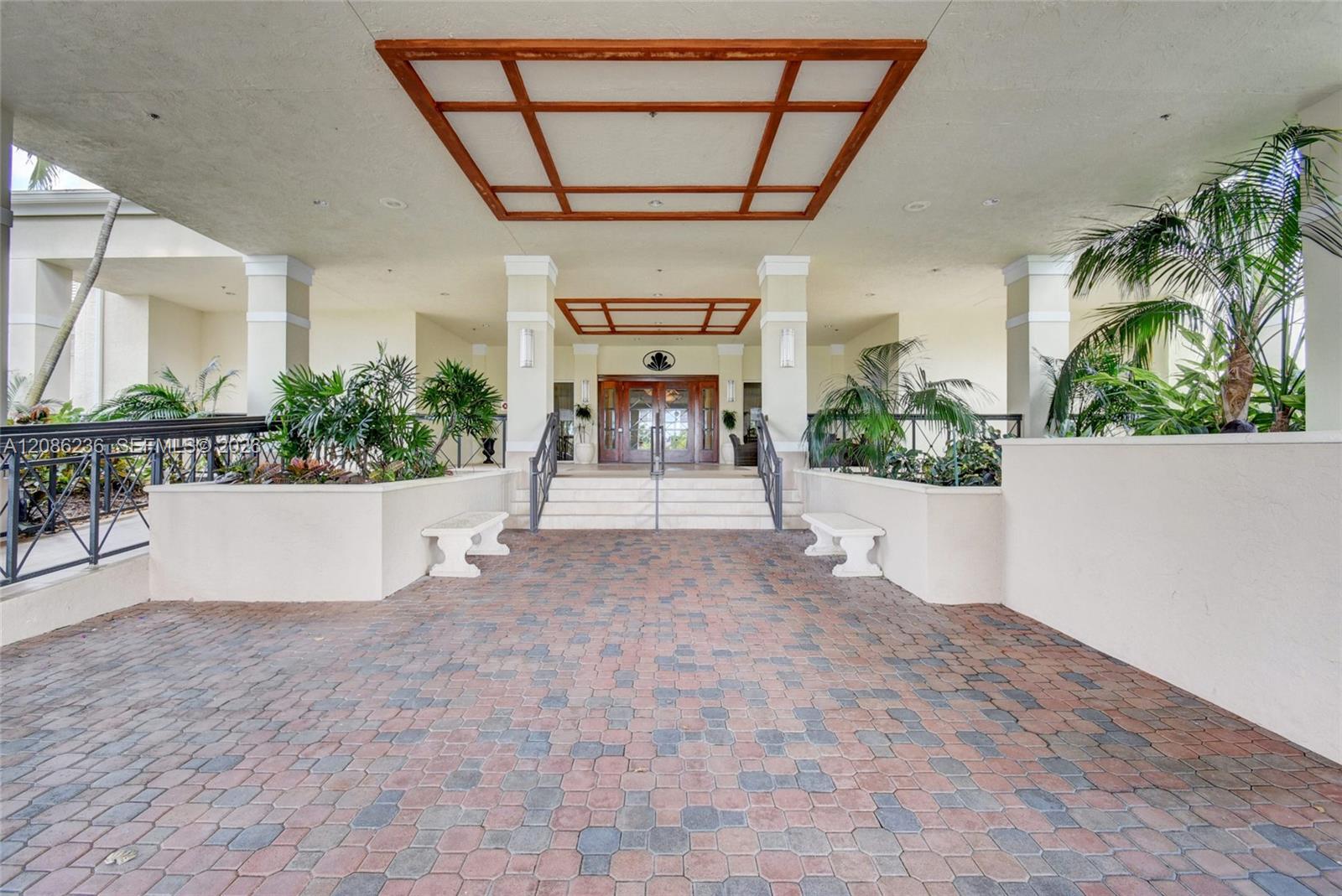 11622 Creekside Drive gallery image #59