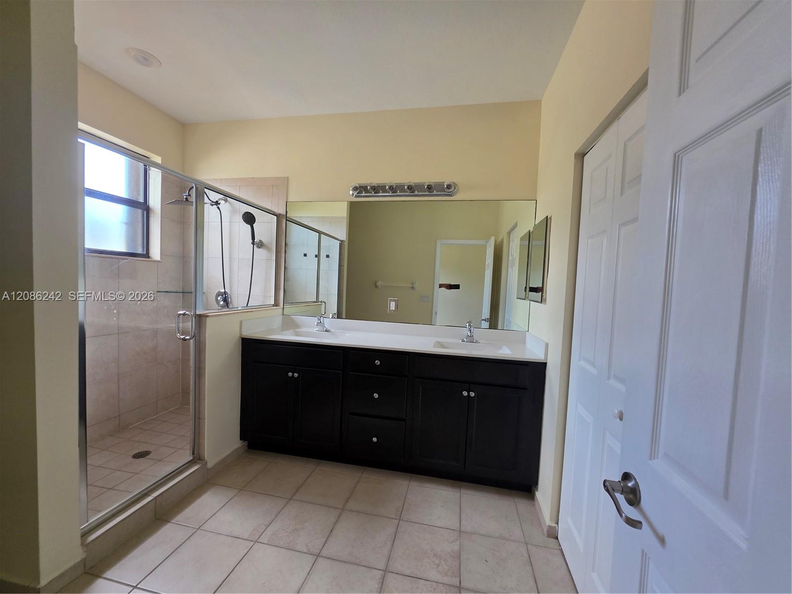 175 SE 34th Avenue