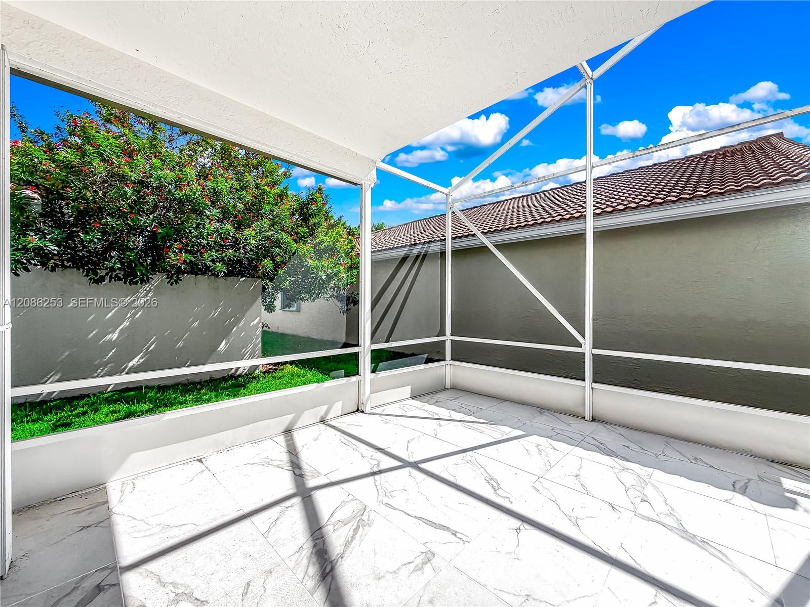 11900 Mataro Avenue gallery image #36