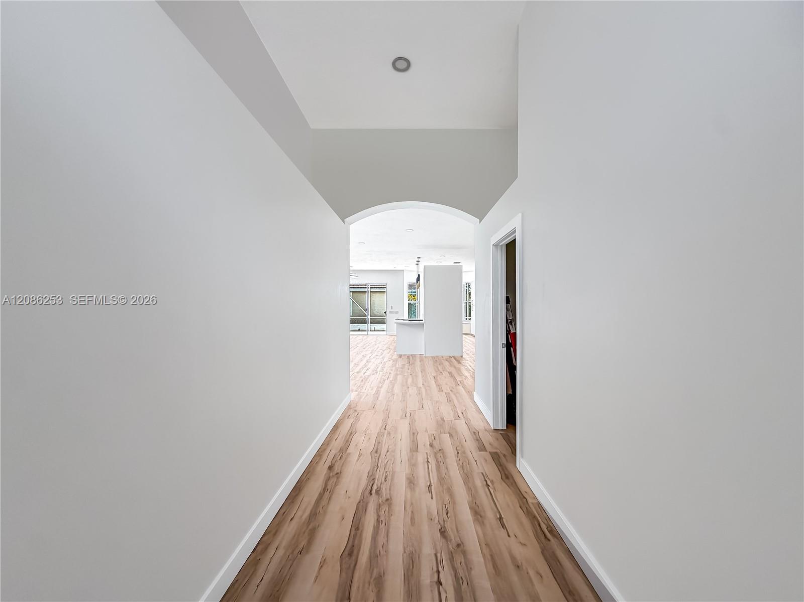 11900 Mataro Avenue gallery image #5