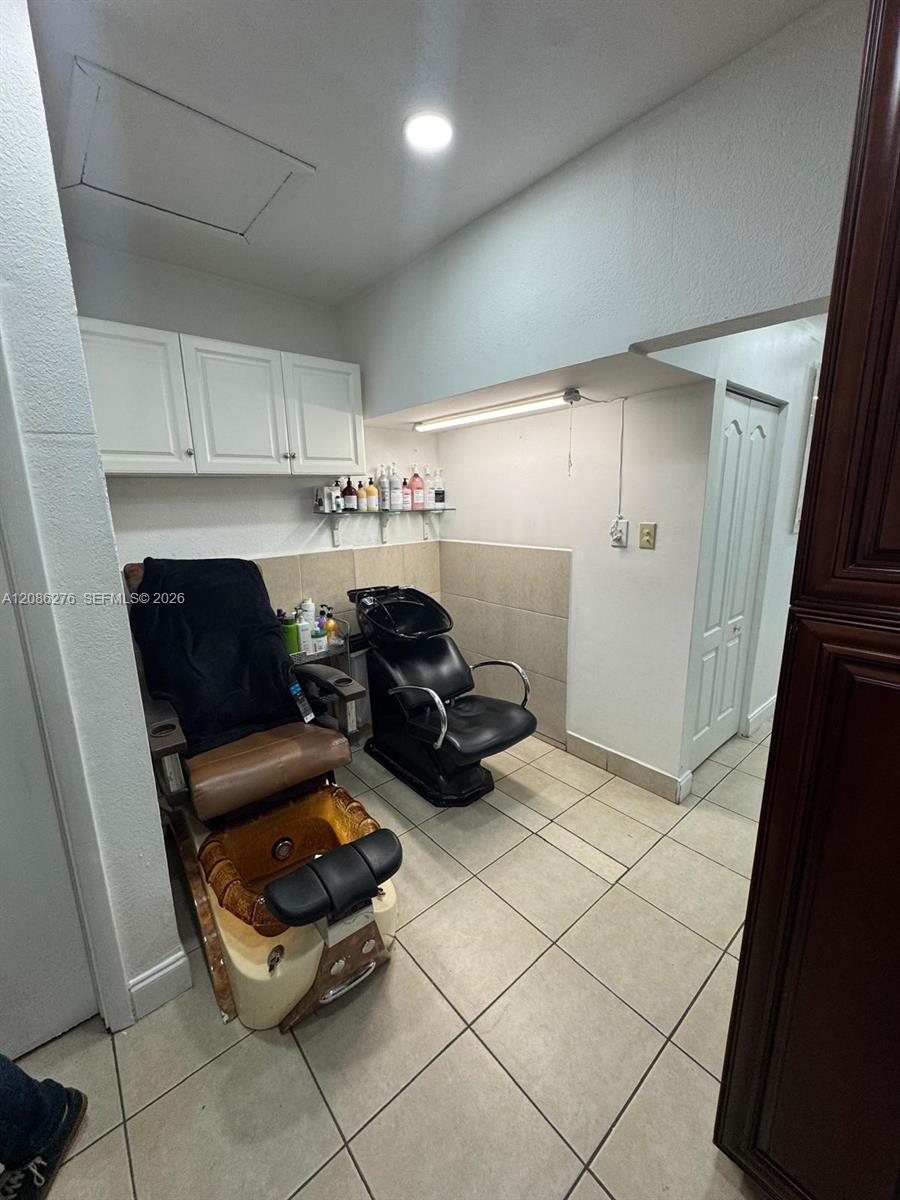 Little Havana Little Havana Full-service Beauty Salon For Sale