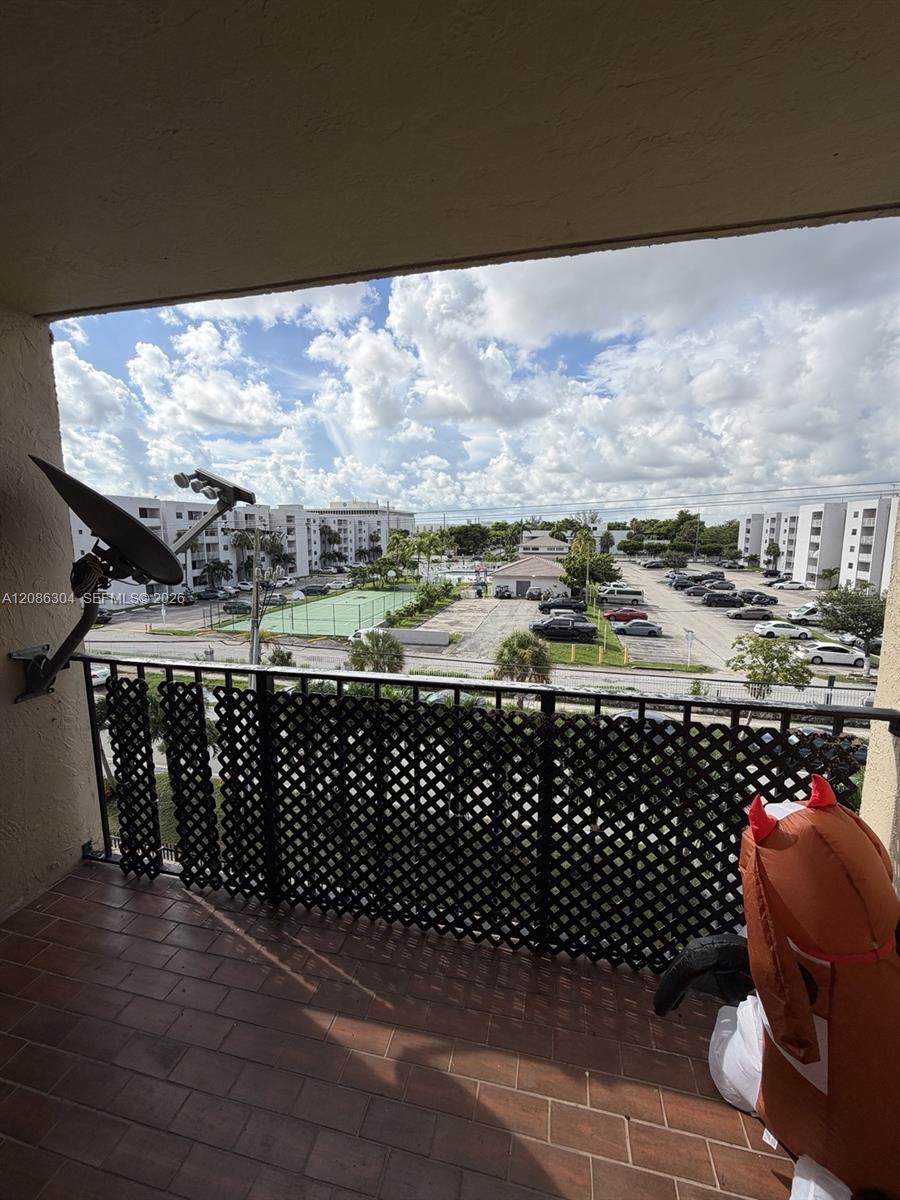 8095 NW 8th Street