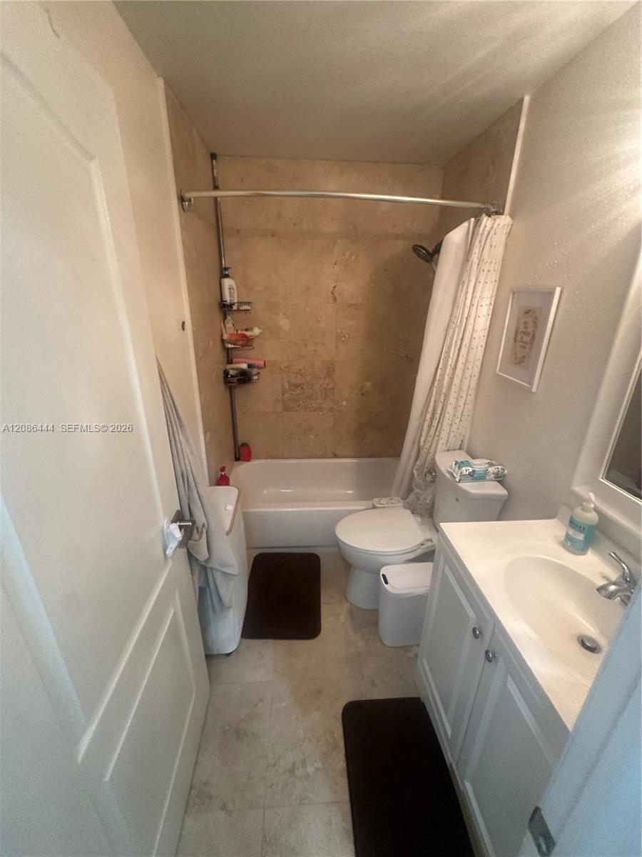 17223 NW 74th Court