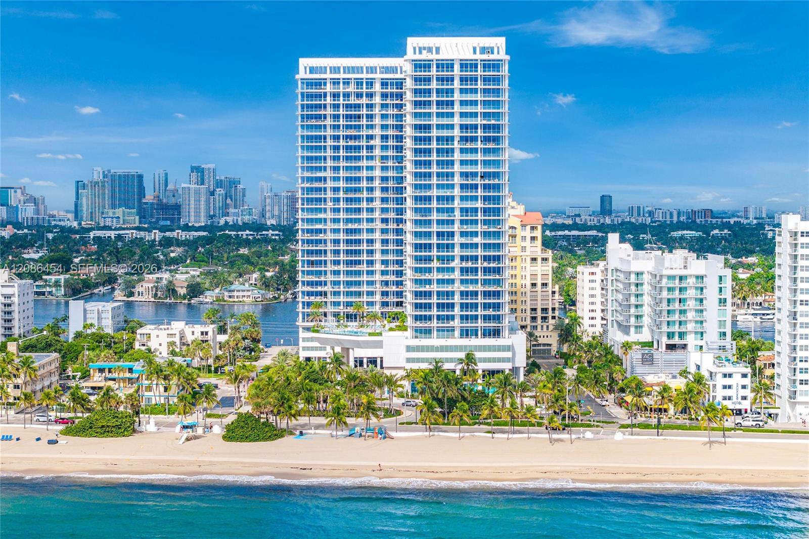 153 N Seabreeze Boulevard