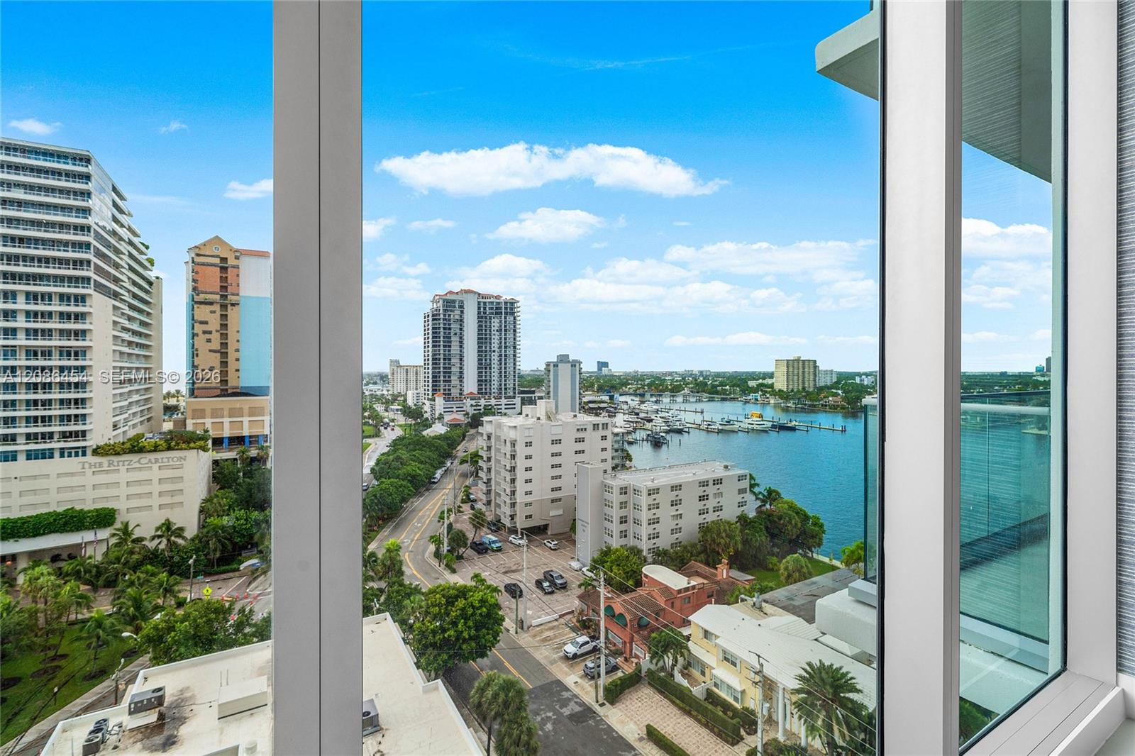 153 N Seabreeze Boulevard