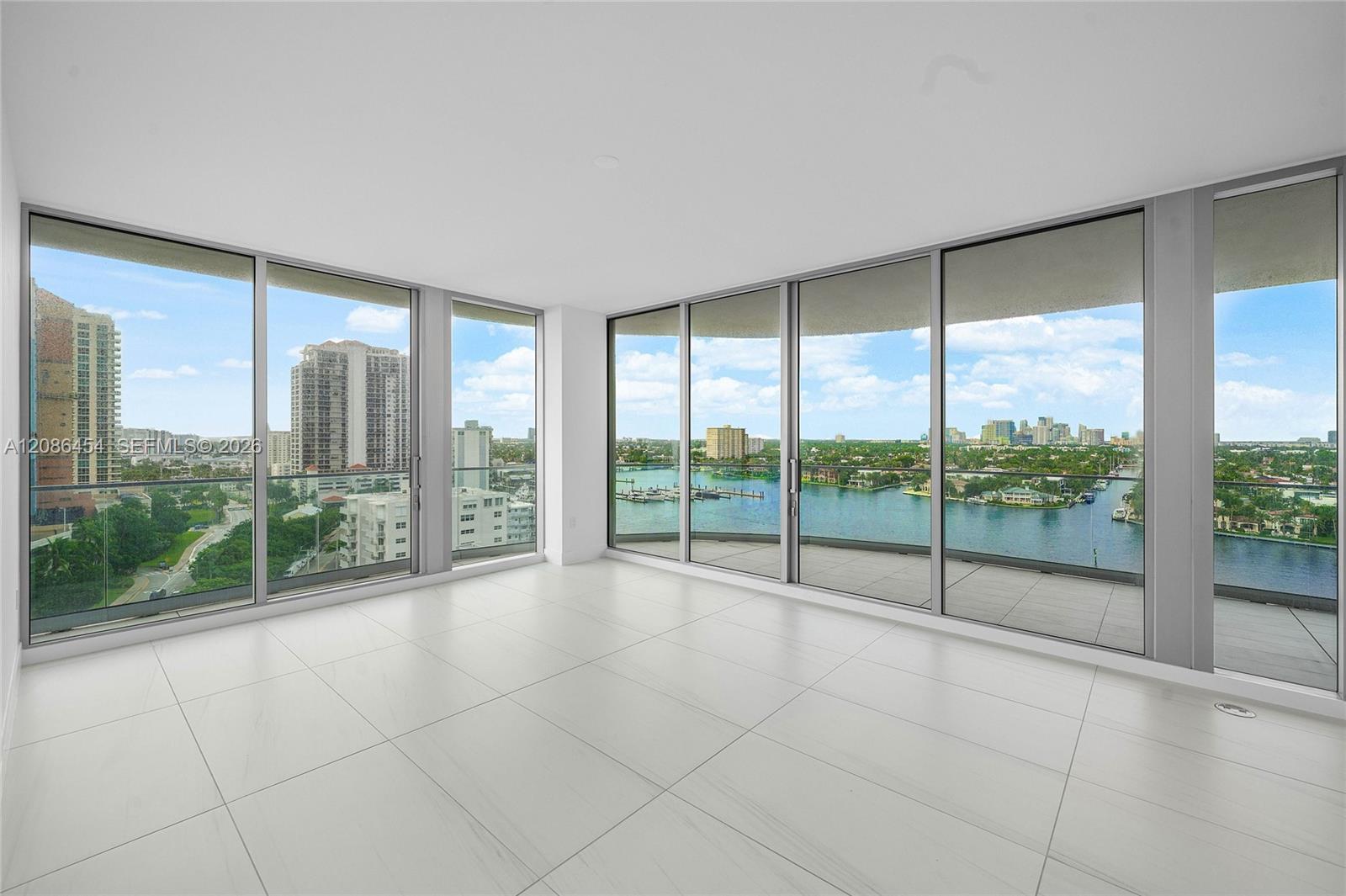 153 N Seabreeze Boulevard