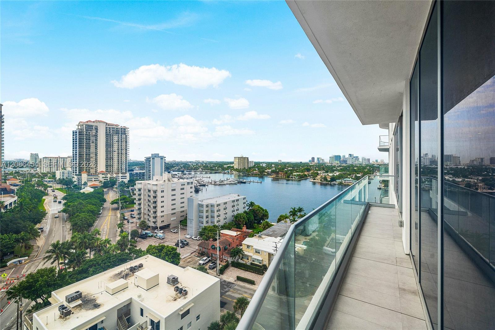 153 N Seabreeze Boulevard