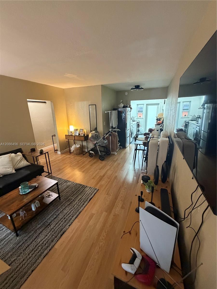3570 SW 9th Terrace