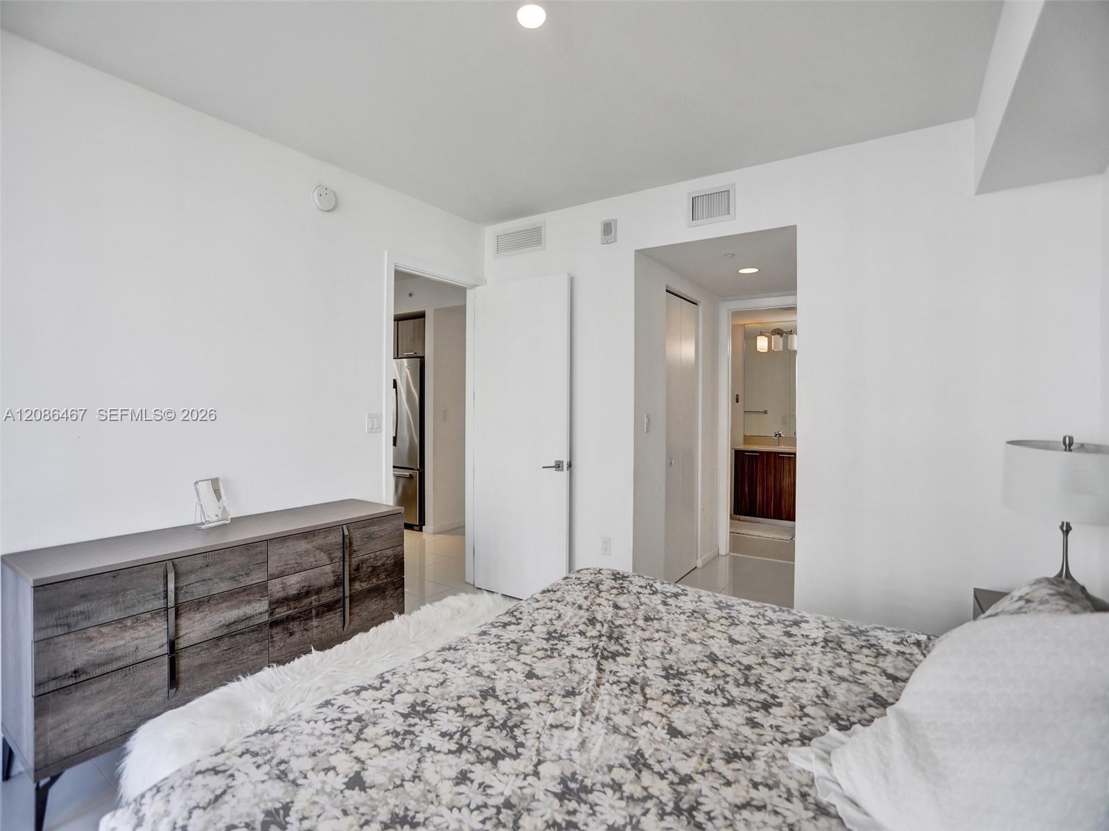 5252 NW 85th Avenue