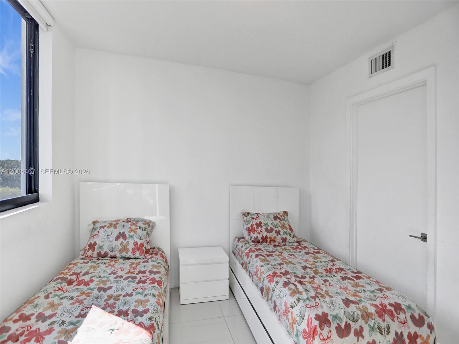 5252 NW 85th Avenue
