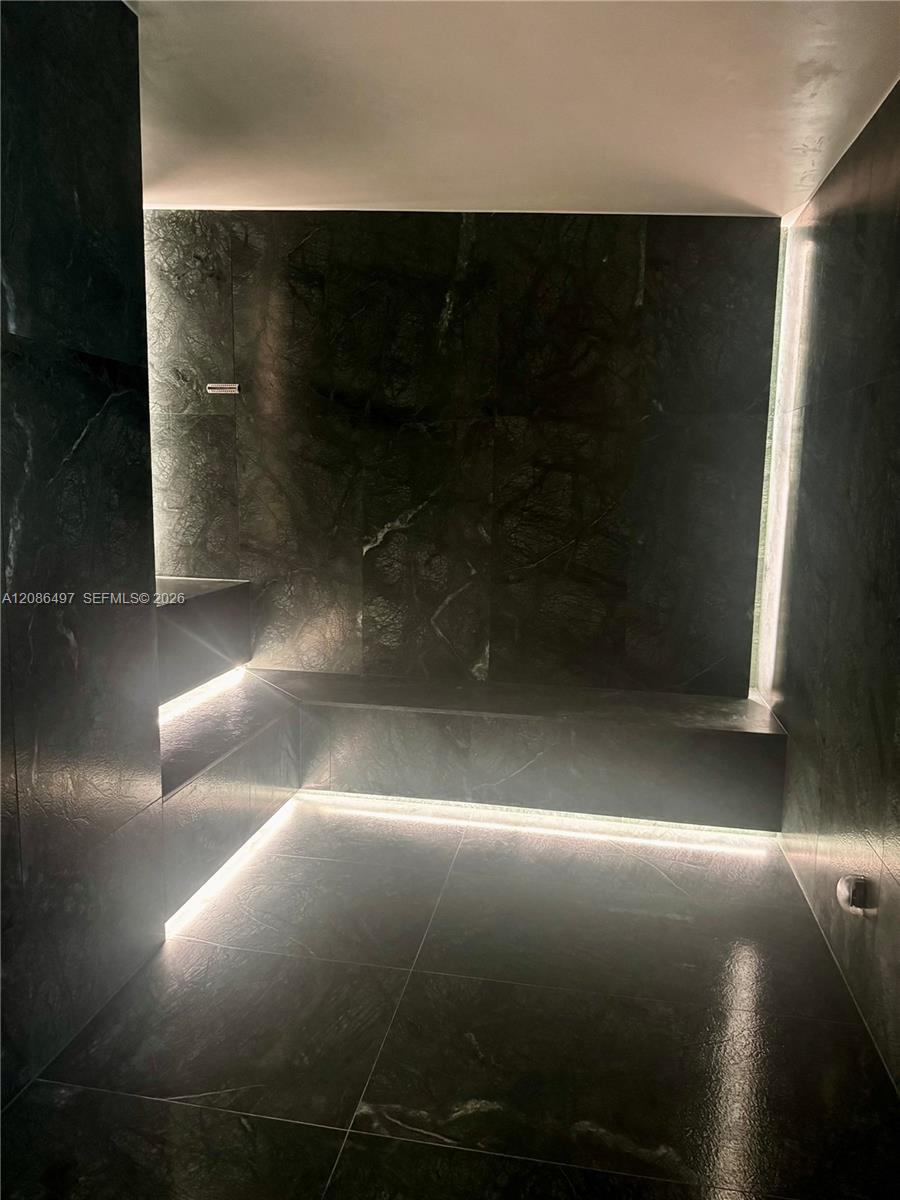1400 Biscayne Boulevard gallery image #31