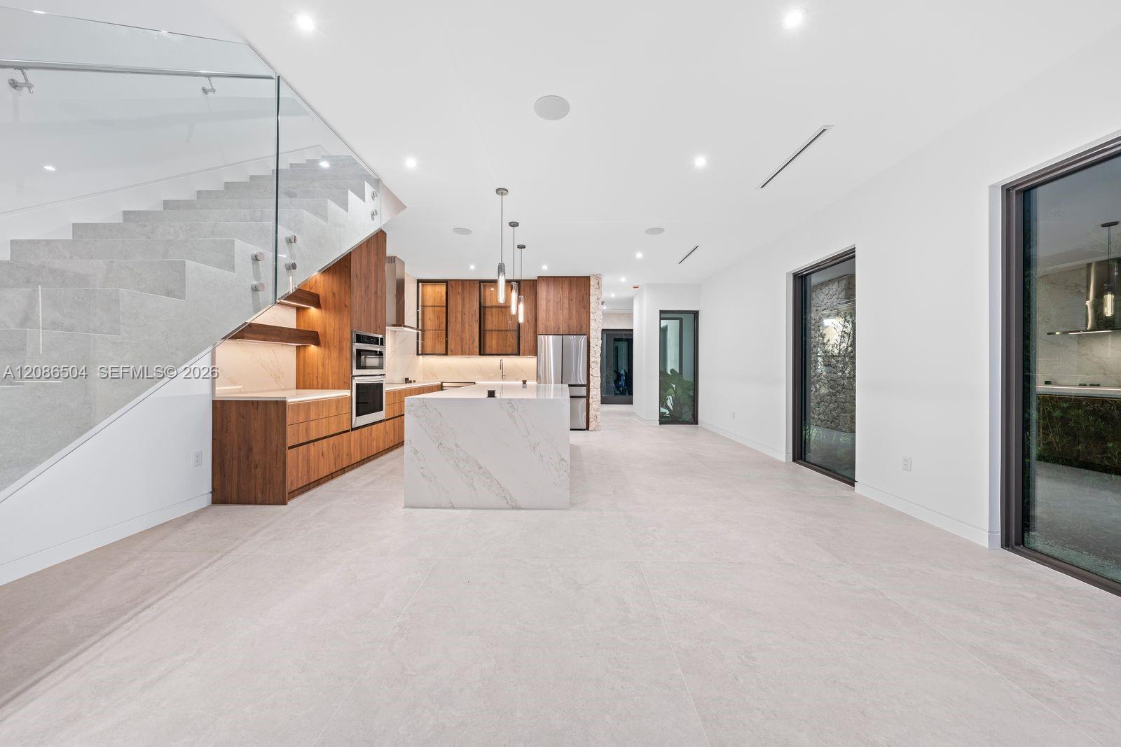 3322 SW 23 Street