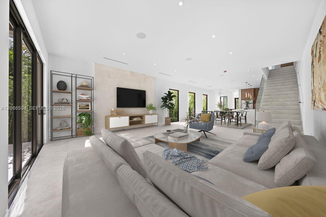 3322 SW 23 Street