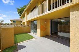 600 NW 214th Street