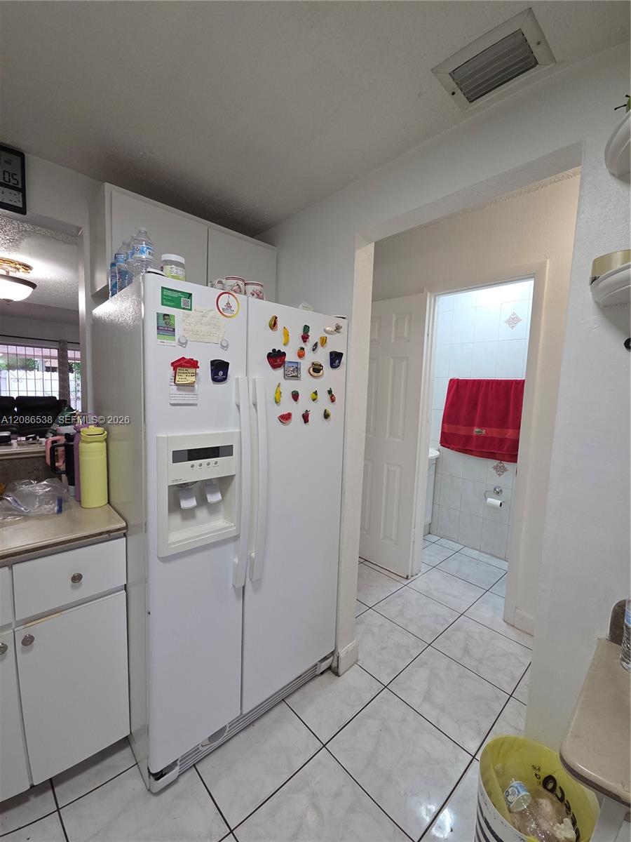1784 W 56th Terrace