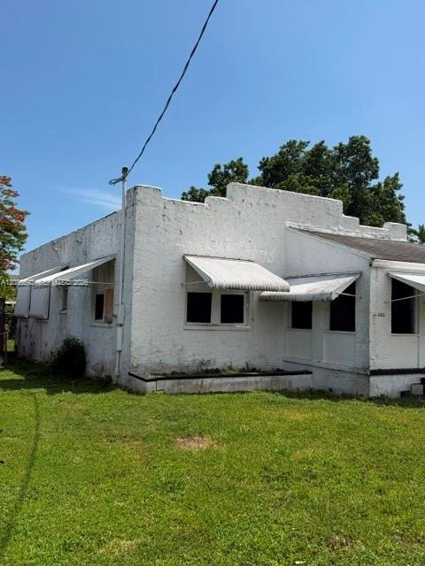 3322 SW 9th Street