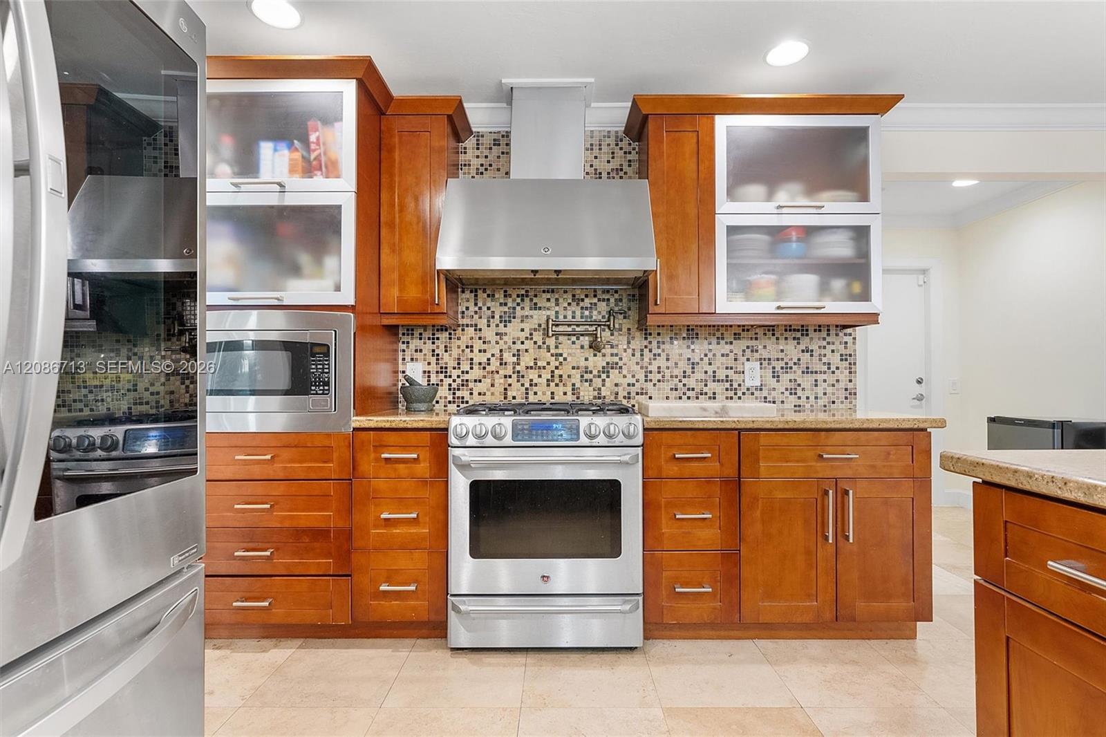 7111 Bamboo Street