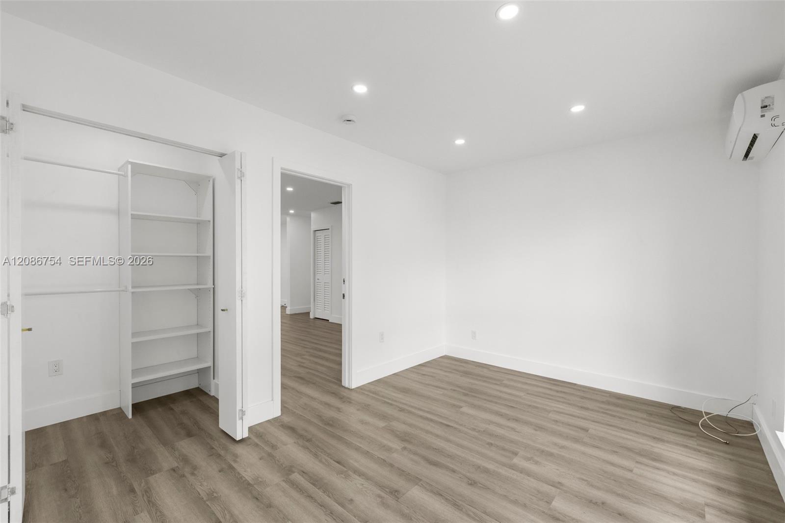 8253 W 14th Court