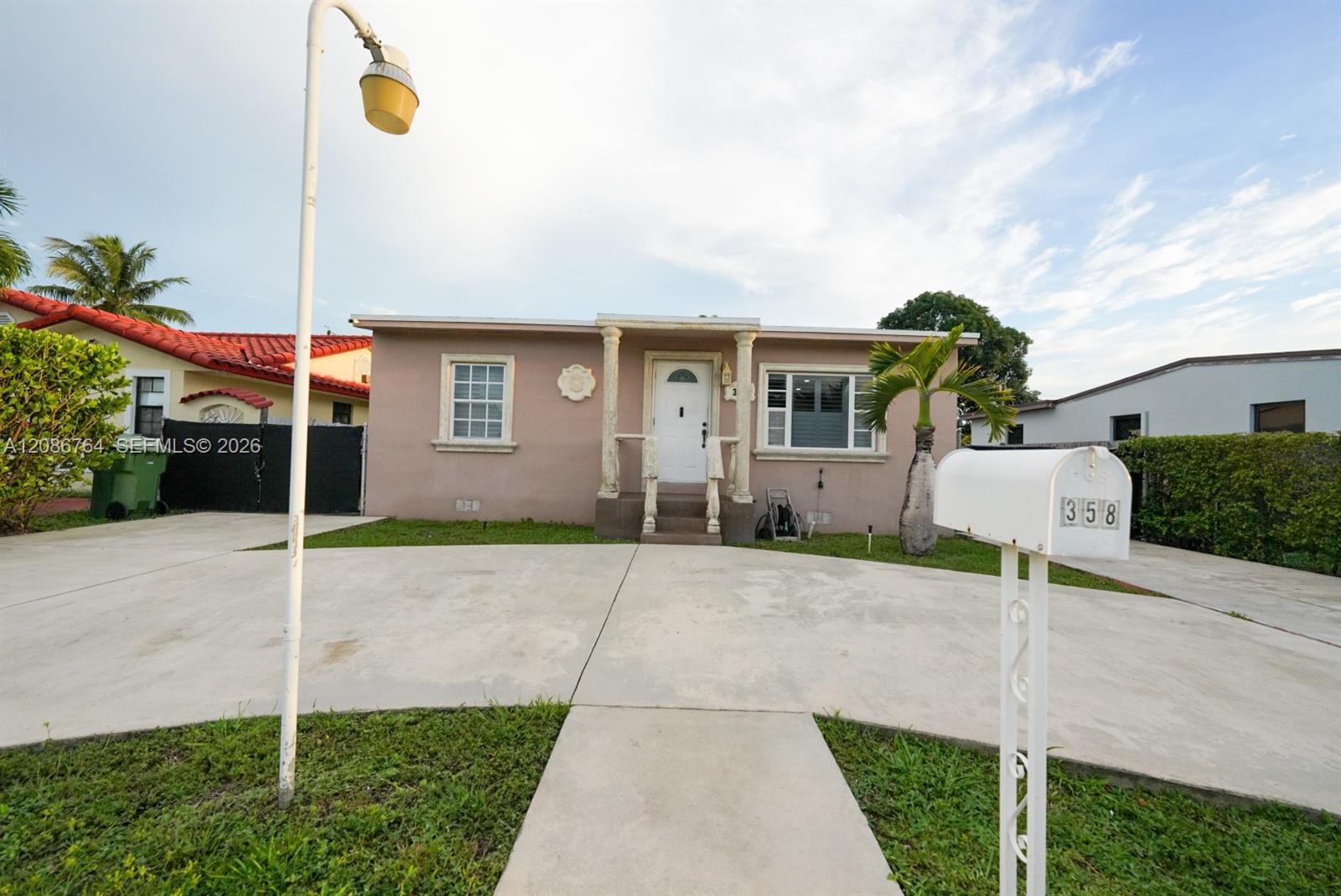 358 E 45th Street