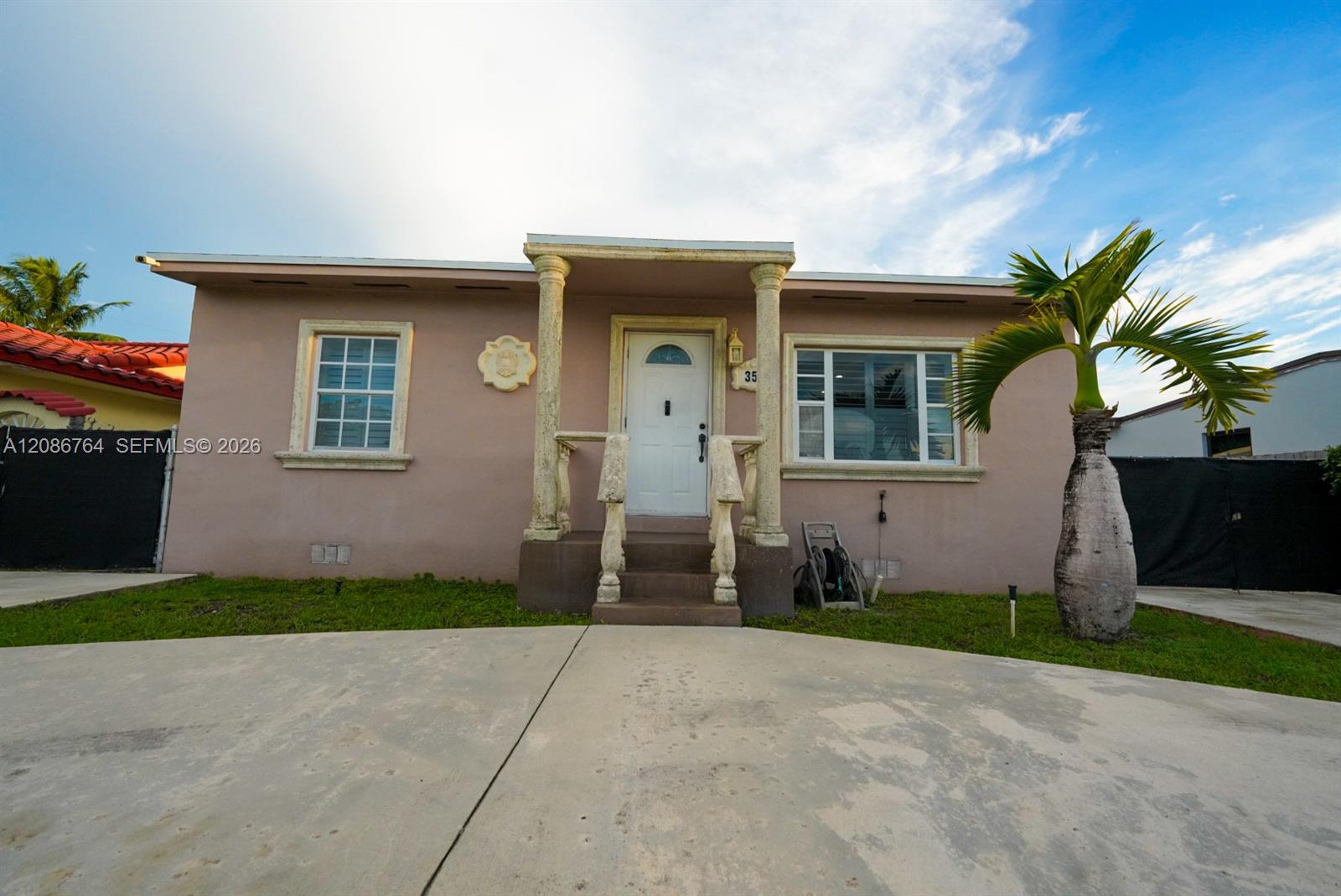 358 E 45th Street