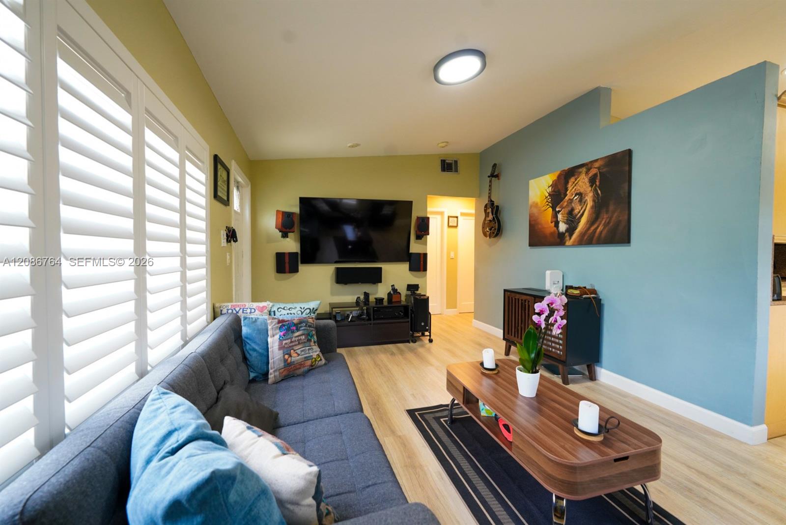 358 E 45th Street