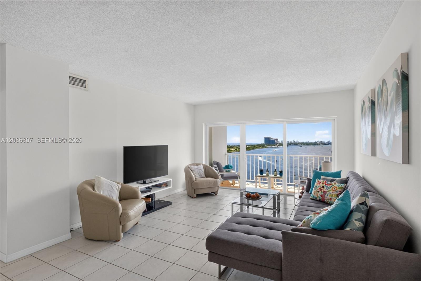 500 Bayview Drive