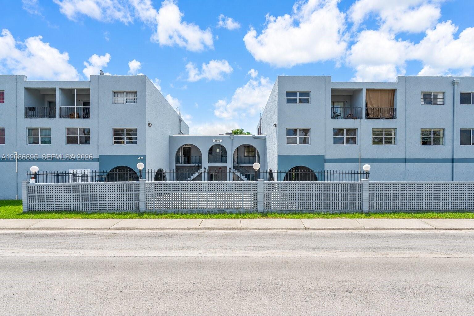 1300 W 53rd Street