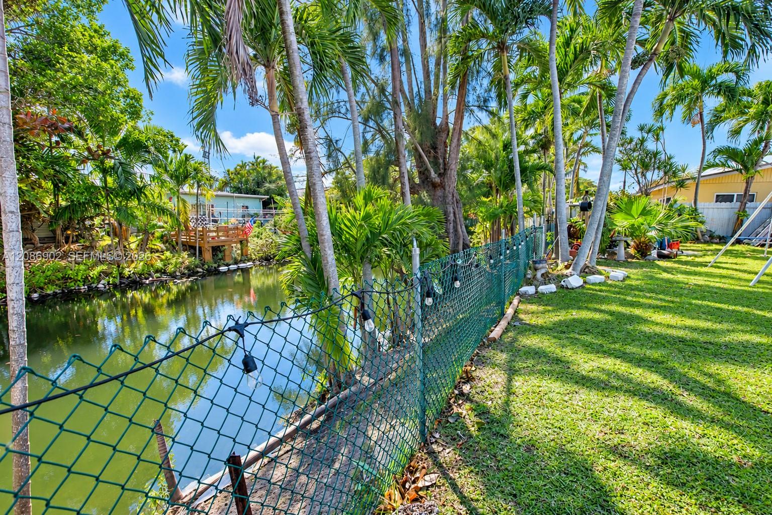 7330 SW 36th Street