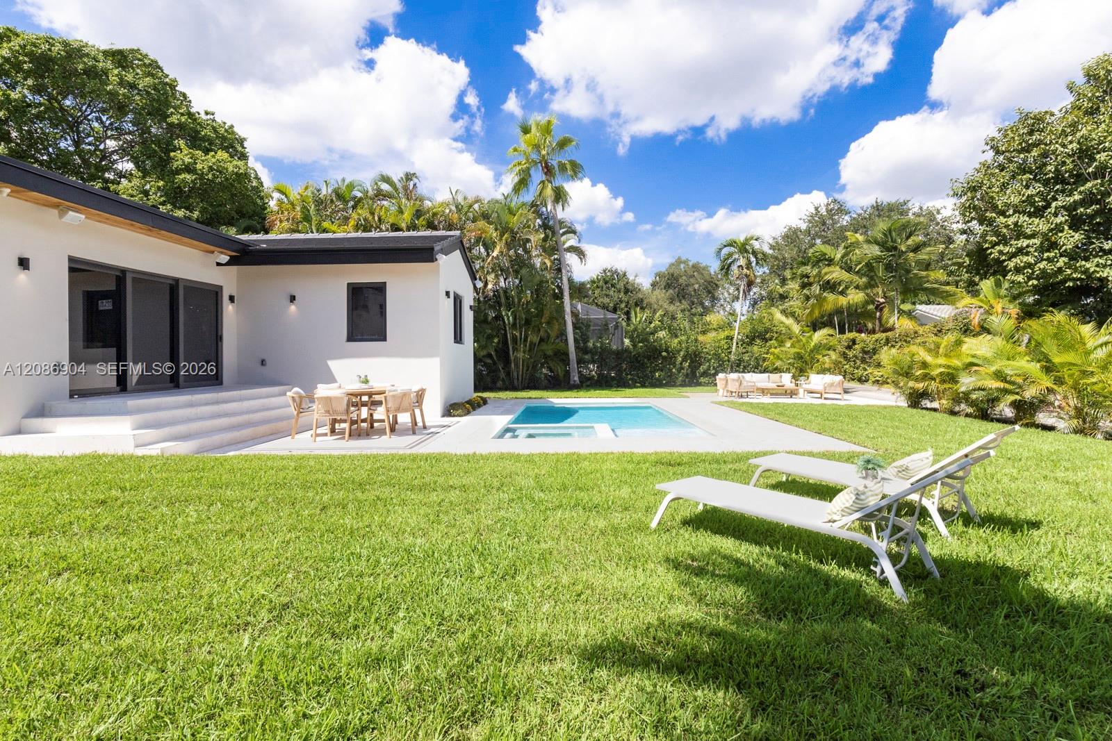 795 NE 94th Street