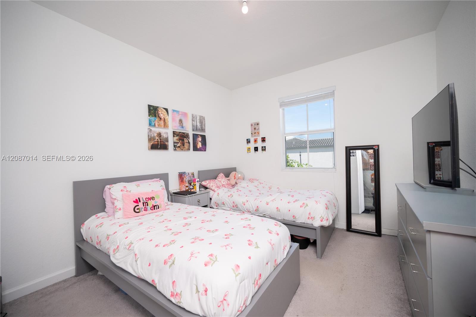1231 SE 27th Terrace