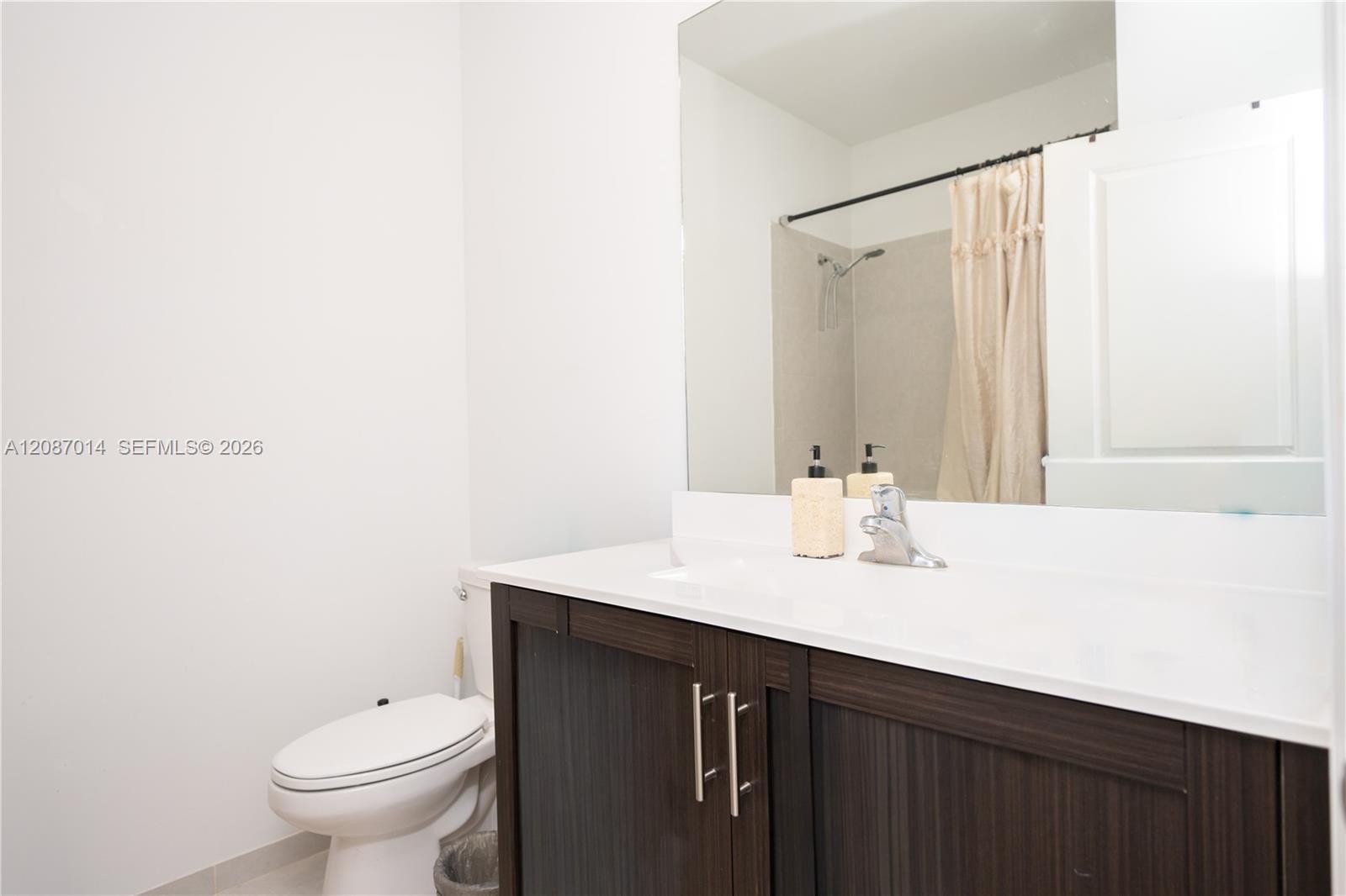 1231 SE 27th Terrace