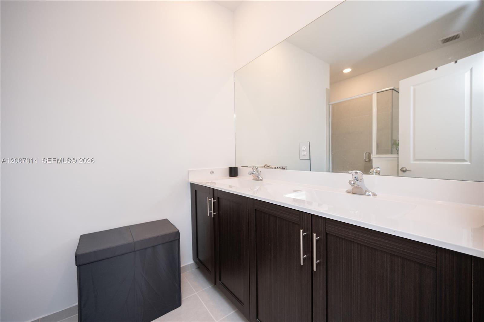 1231 SE 27th Terrace